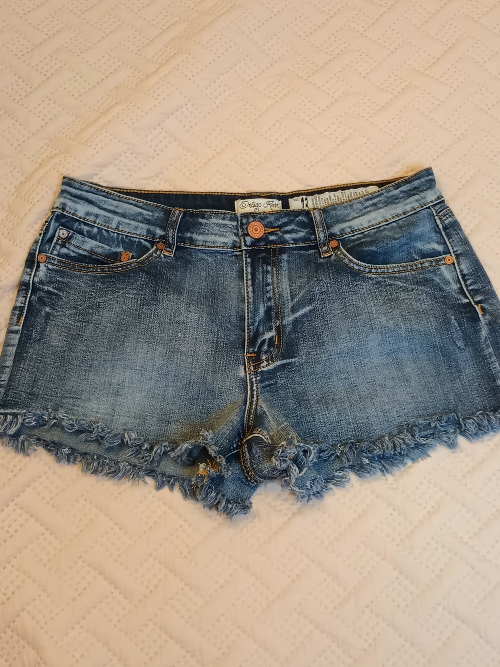 Indigo Rain Frayed Hem Denim Jean Shorts Light Blue 13 Juniors